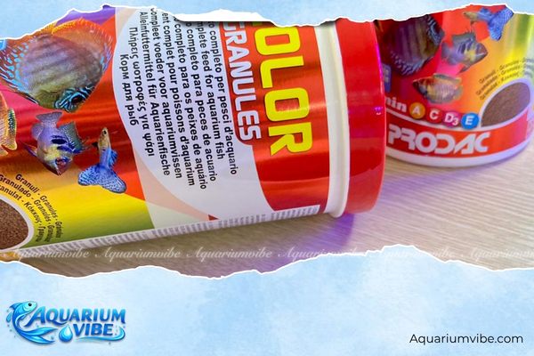 Thức ăn cá bảy màu 3 Bổ sung astaxanthin cho cá bảy màu lên màu đẹp